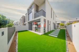 1 Cheque | Brand new | Corner End Unit
